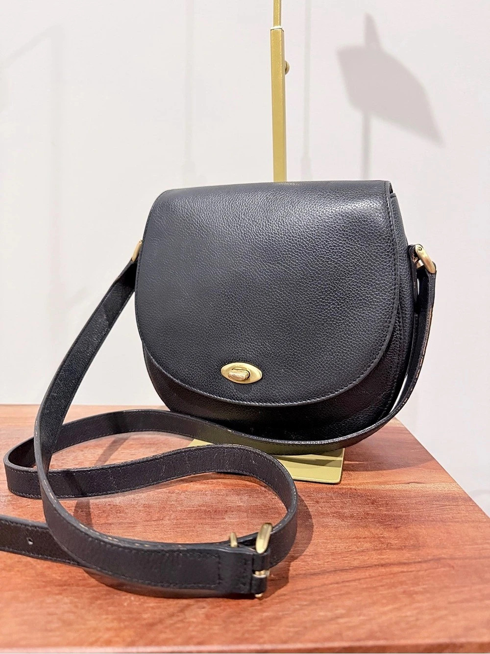 Coach Vintage Madison Carlyle Black Leather Crossbody Bag